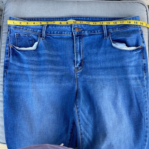 Old Navy Pop Icon Skinny jeans size 18 - Picture 5 of 9